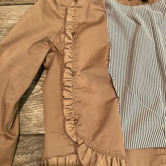 J Crew Tan Frill Peplum Crop Jacket with seersucker lining accents Size 6 - Picture 7 of 12